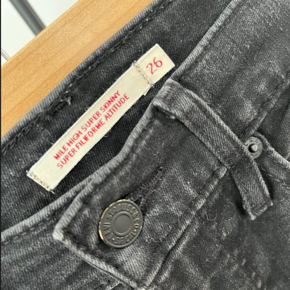 LEVI'S – Mile High Super Skinny – Size 26 - Picture 3 of 4